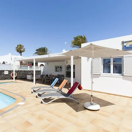 Villa Aphrodite And Apollo 4 Bedroom Puerto del Carmen (Lanzarote)