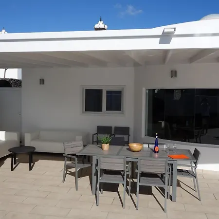 Aphrodite And Apollo 4 Bedroom *